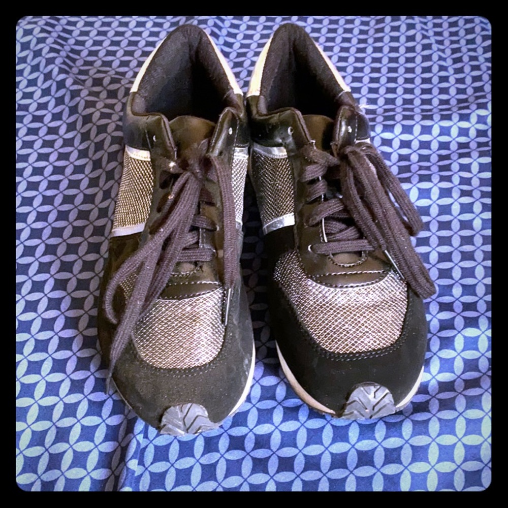 Black/Gray Brash Shoes
